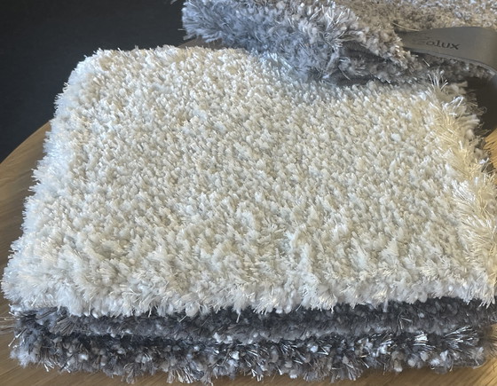 Image 1 of Leolux Amund carpet round Polar- Fox