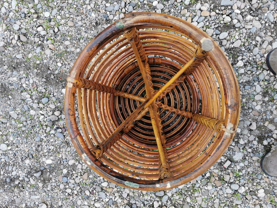 Image 1 of Puff italiano de ratán