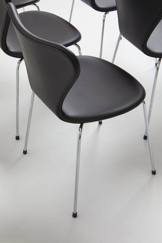 Image 1 of Arne Jacobsen sette / 7'er