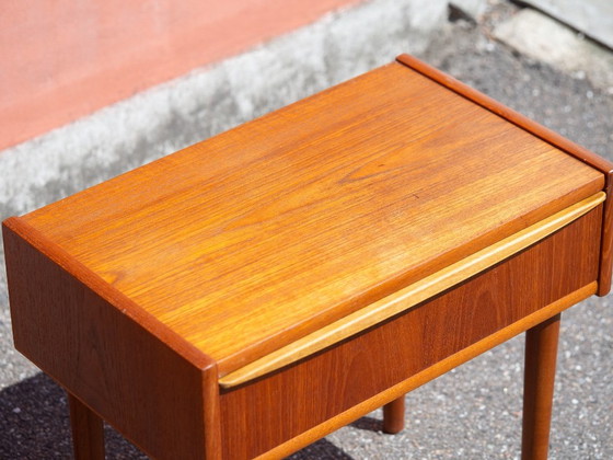 Set van 2 Deense teakhouten ladekasten uit de jaren 60 – Wood (photo 3 of 12)