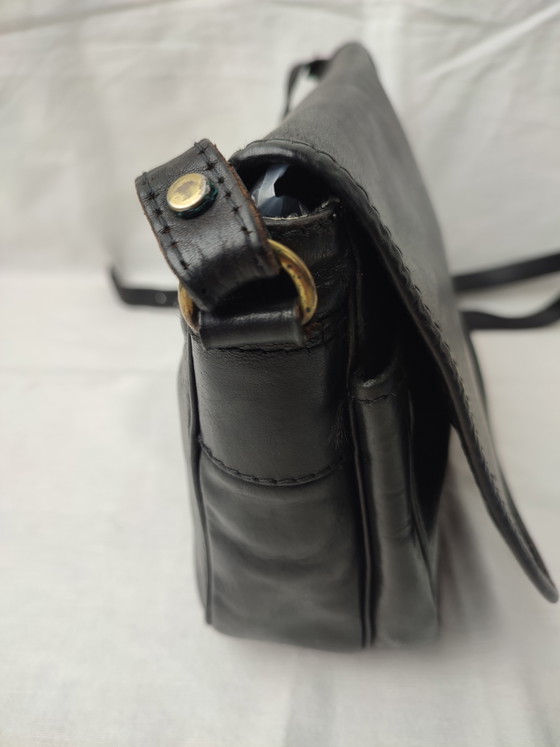 La Moda Shoulder Bag Black Leather Made In Italy Timeless Beautiful (photo 5 of 15)