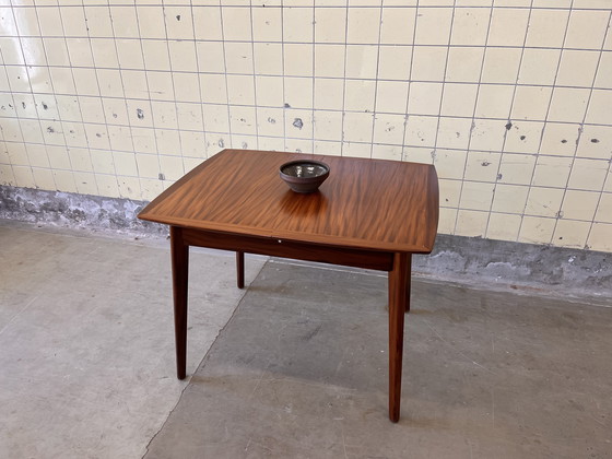 Image 1 of Vintage/retro design tafel