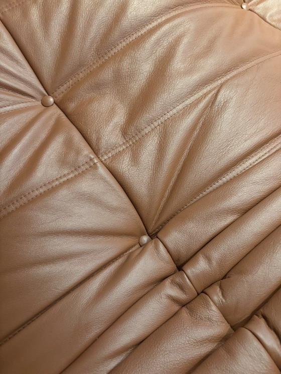 Image 1 of Ligne Roset Togo de 3 plazas de Michel Ducaroy
