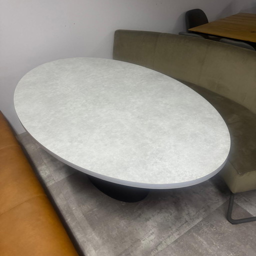 Ratón – Bert Plantagie, eettafels