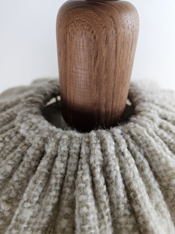 Image 1 of Lámpara colgante Domus pantalla de tela y elementos de teca