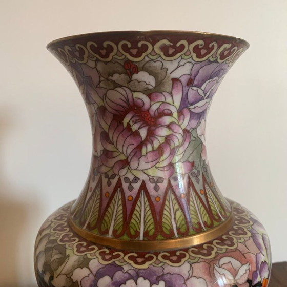 Image 1 of Vase chinois à décor de pivoines et oiseaux – XXe siècle