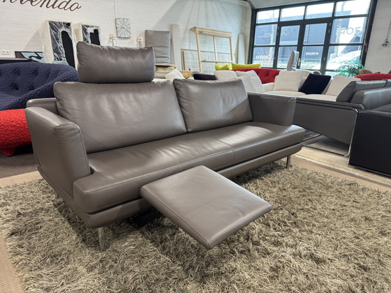 Image 1 of Entretiempo Liv