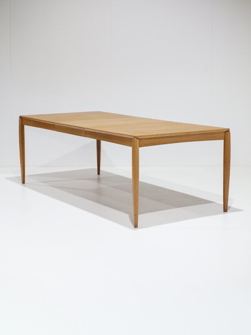 Mesa de comedor extensible H.W. Klein Bramin roble vintage