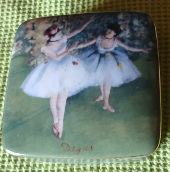 Image 1 of boîte de rangement Goebele