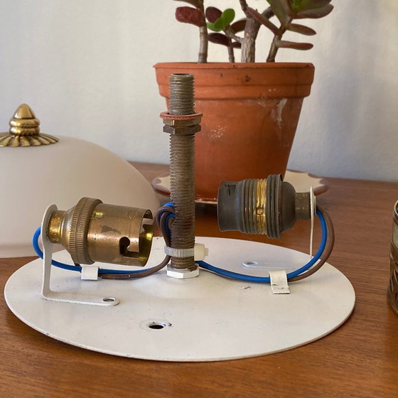 Image 1 of Paire d'appliques plafonniers anciens demi sphérique en verre blanc et laiton doré 1950 1960