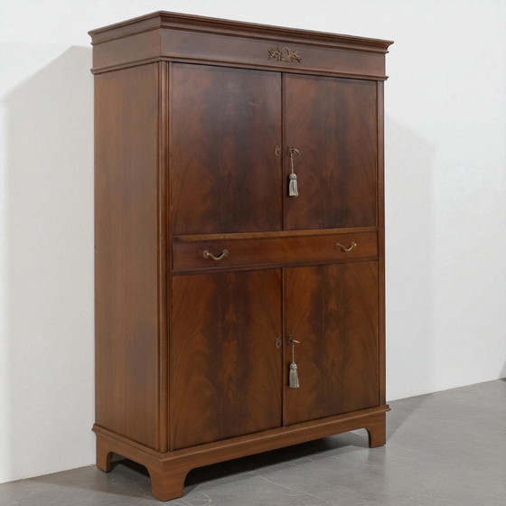 Image 1 of Armadio / guardaroba / credenza in mogano per la biancheria