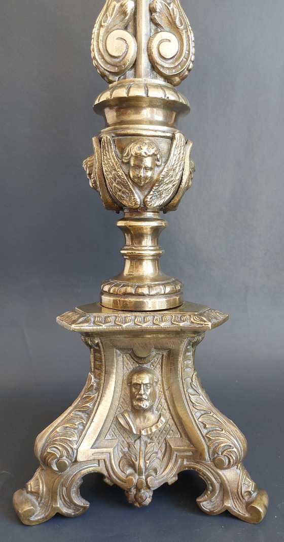 Image 1 of Candelabro da cappella in bronzo del XIX secolo