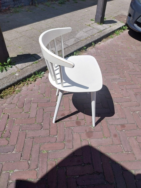 Image 1 of 1 x Hay J104 spindle chair white