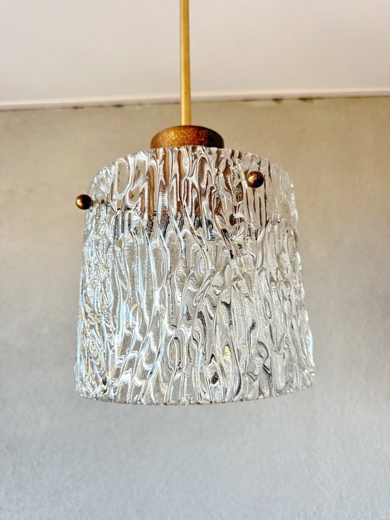 Lampada a sospensione vintage Kalmar – Lampade a sospensione, Vetro, Ottone (photo 5 of 12)