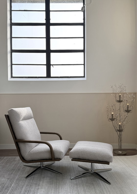 Image 1 of Fauteuil pivotant/allée Leolux Kudo avec repose-pieds NEUF