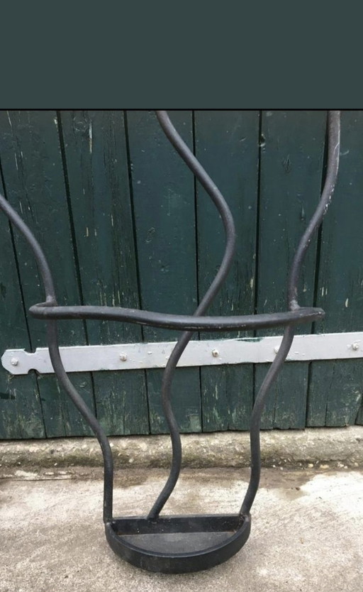 Magnifique porte-manteau en fer forgé