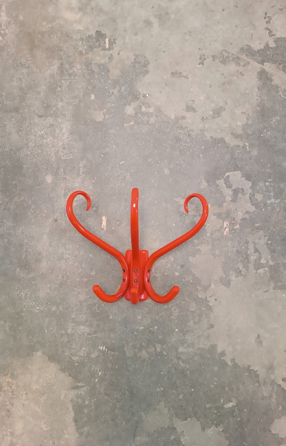 Image 1 of Appendiabiti da parete in stile vintage curvato