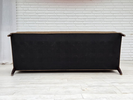 Image 1 of Canapé danois 3 places des années 1960, meuble en laine, bois de teck