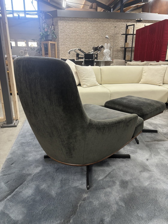 Image 1 of Minotti Coley Soft Lounge Chair + Ottoman - Tissu G Louisiana Velours