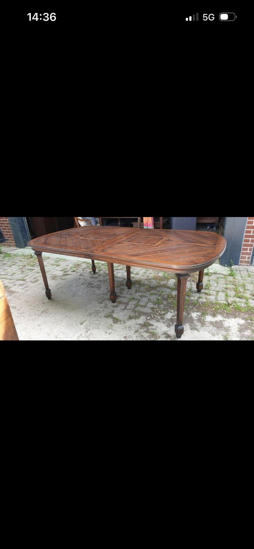RAC Royal antiek eetkamer tafel
