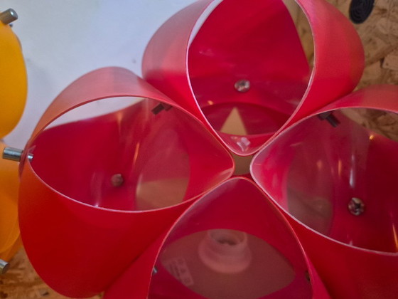 Image 1 of Design Klassieker: QAYOT Ortensia lampen
