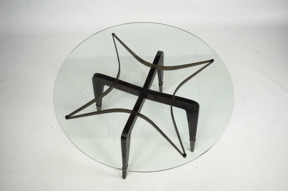 Image 1 of Zeldzame ronde salontafel uit het midden van de 20e eeuw van Paolo Buffa, Italië, jaren 1950.