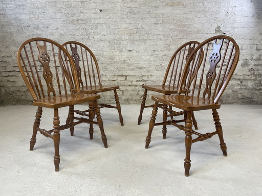 4 chaises Windsor Wheelback de style rustique