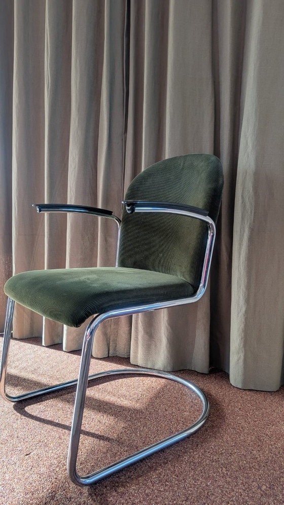 Image 1 of Twee Gispen 413 Stoelen