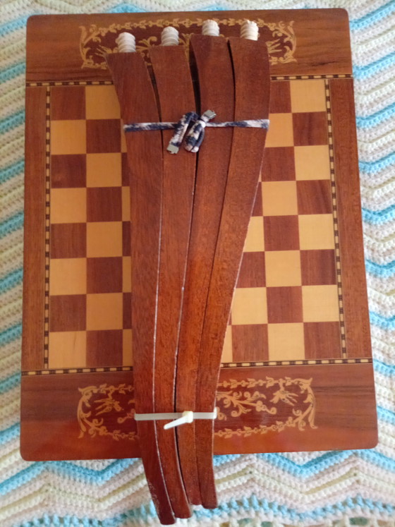 Image 1 of Tavolino Scacchiera Carillon fatto a mano Vintage