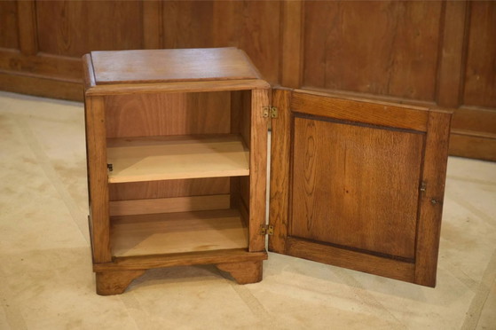 Brutalist bedside table/occasional furniture in oak from the 1950s. – Nightstands (photo 3 of 10)