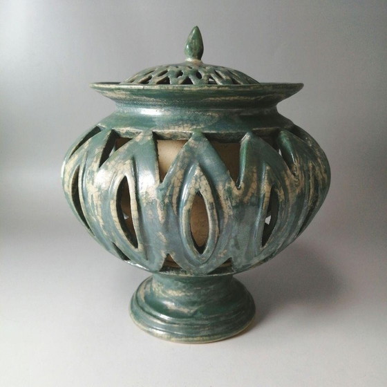 Image 1 of Tarro de cerámica japonés Kishu Ware con marca de agua de Sufo Kangawa