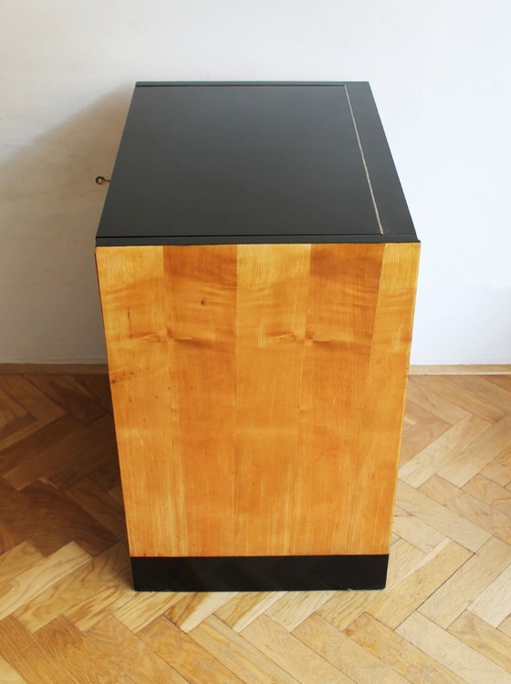 Image 1 of Coiffeuse moderniste des années 1950 avec miroir réglable caché