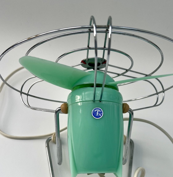 Image 1 of Ventilatore da tavolo vintage italiano “bjm” – verde menta – anni '50/'60