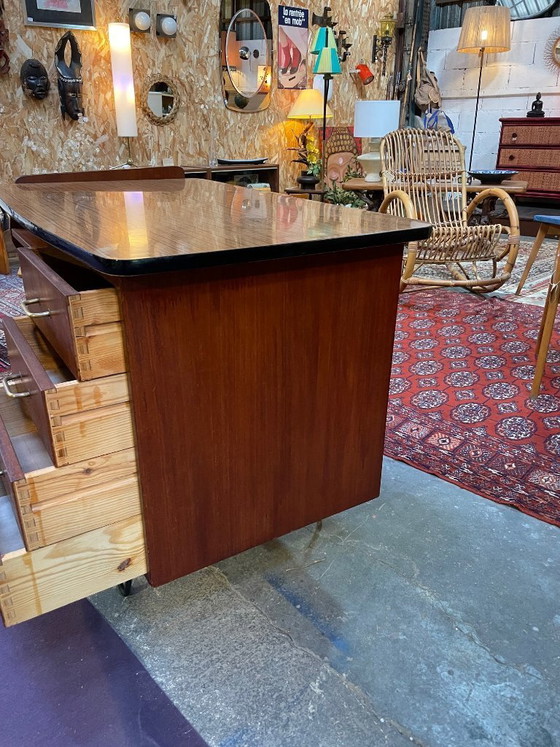 Image 1 of Bureau vintage années 1960