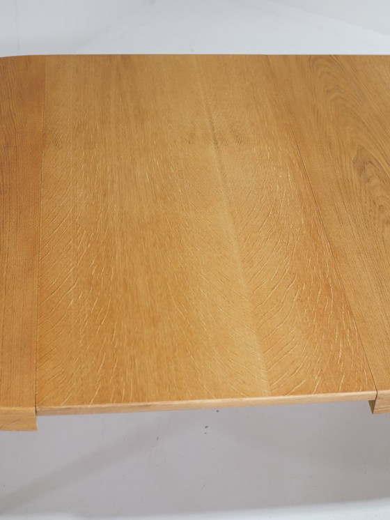 Image 1 of Extendable round dining table oak Danish