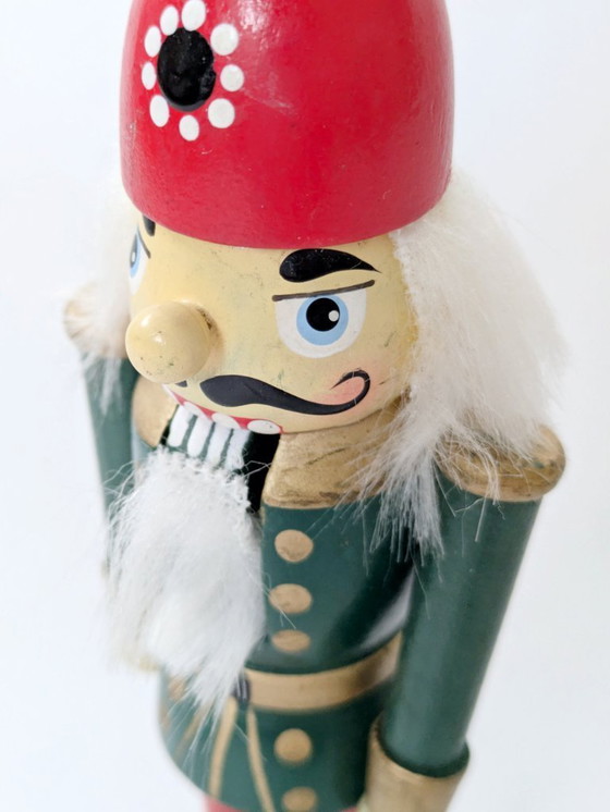 Image 1 of Petit soldat casse-noisette allemand vintage | Figurine de Noël artisanale d'art populaire