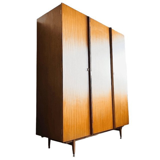 Image 1 of Armadio vintage a tre ante in teak, design danese di metà secolo, anni '60