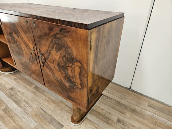 Image 1 of Art Deco dressoir van walnoot en wortelhout met aluminium onderstel, 1940