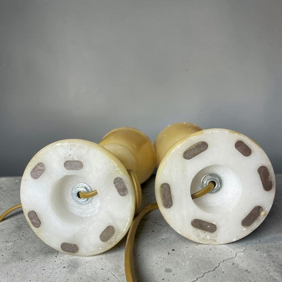 Lampade da tavolo portoghesi classiche in alabastro a forma di urna, set di 2 – Pietra (photo 7 of 8)