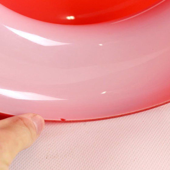 Image 1 of Plafón de cristal opalino rojo de mediados de siglo, Opp Jihlava, Checoslovaquia, 1960