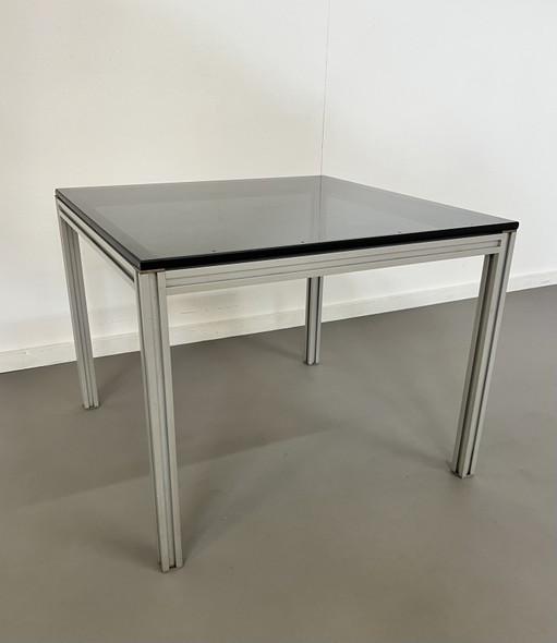 Vintage eighties design bijzet tafel glas en aluminium