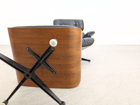 Image 1 of Charles & Ray Eames Lounge chair Miller Ottoman rosewood
