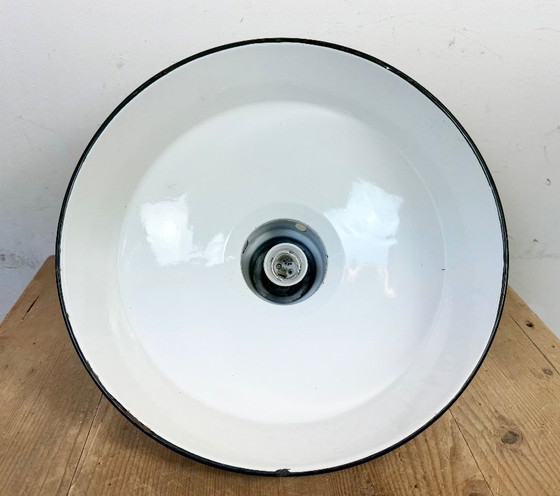 Image 1 of Industriële witte geëmailleerde fabriekshanglamp van Abolite, jaren 60