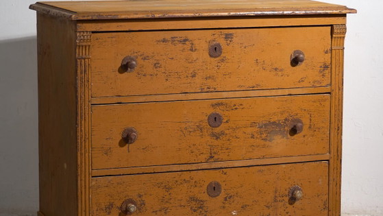 Antique three drawer dresser (c.1920) #11 – Chest of drawers (photo 3 of 40)