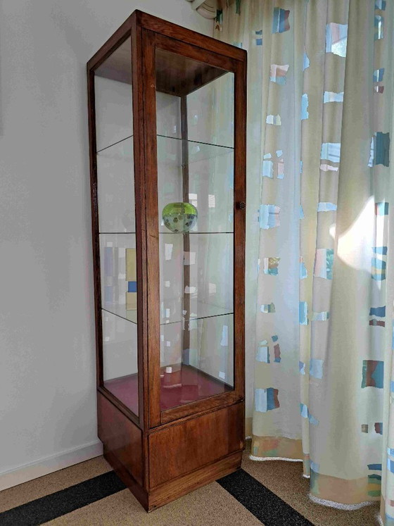 Image 1 of Vitrina cuadrada antigua