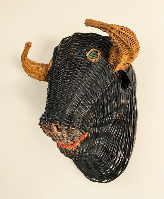 Rare French Polychrome Wicker Bull / Minotaur Wall Sculpture, 1950s – Rattan (photo 2 of 10)