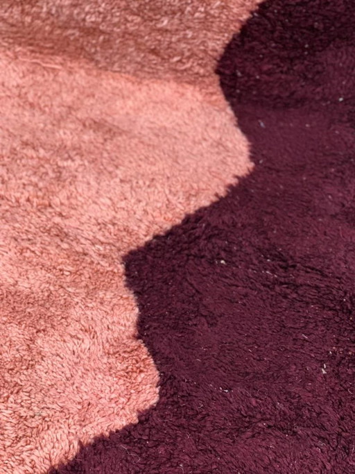 Handmade Moroccan Beni Ouraine rug, size 200x300 cm