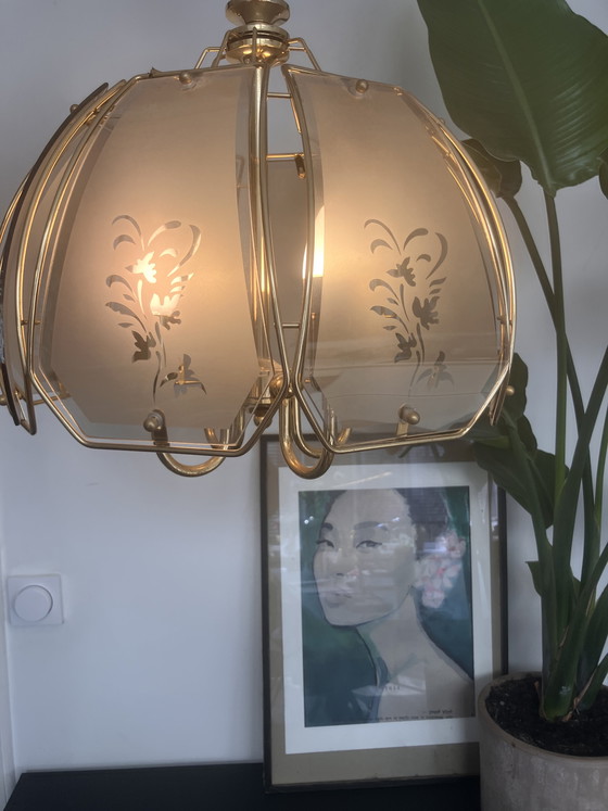 Image 1 of Suspension vintage Hollywood Regency en laiton doré