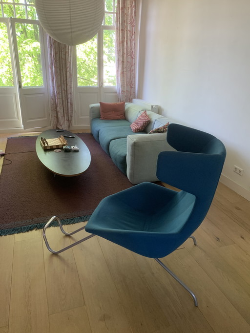 Moroso porta una linea a fare una passeggiata