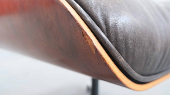 Vintage Eames Lounge Chair & Ottoman – Vitra – Fauteuils, Leather, Wood (photo 21 of 21)